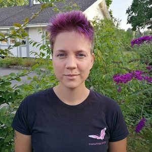 Therese Noren har massage hos HarmoniQA i Kalmar